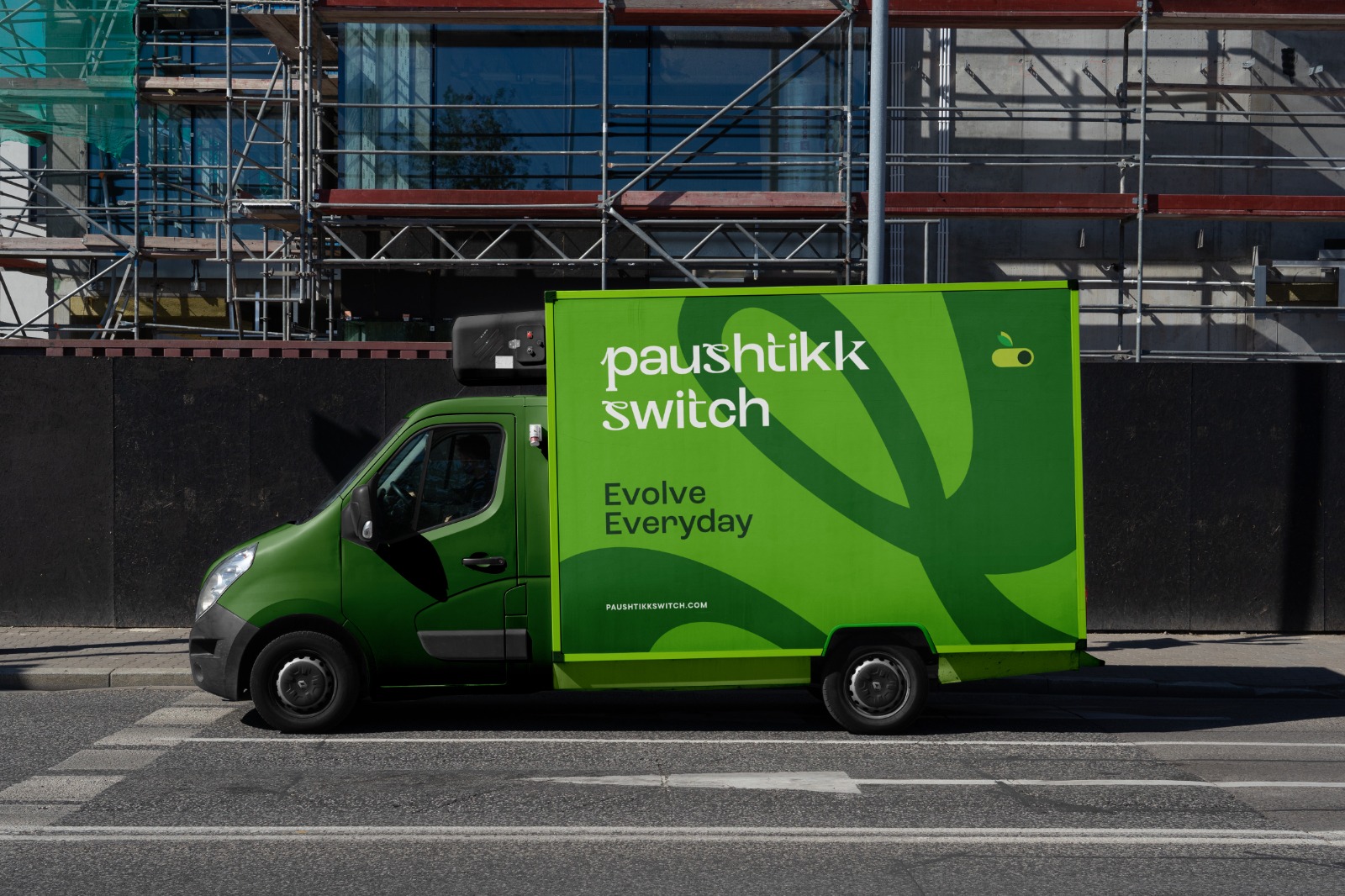 Paushtikk Switch